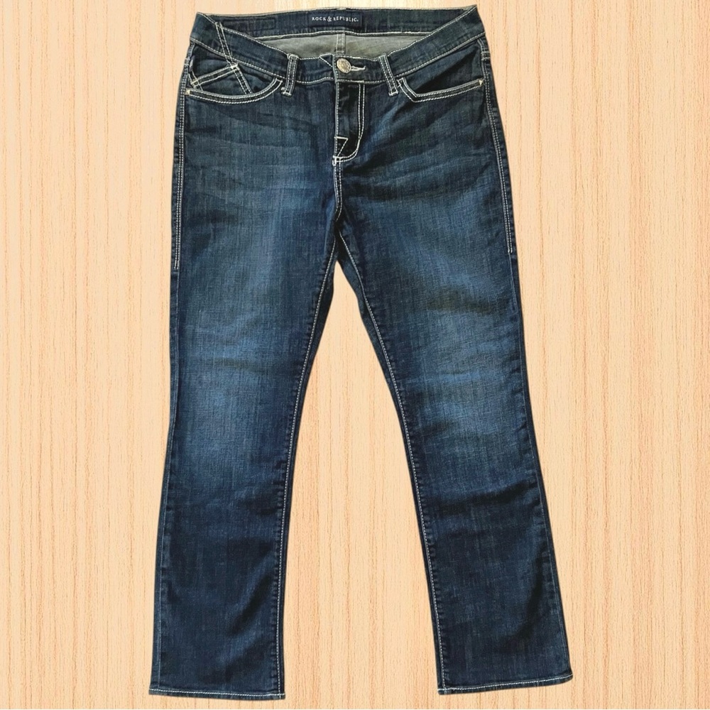 Rock & Republic Kendall Jeans - Size 10
Blue And White Stitching.